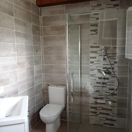 Ferme De Fenivou Nyaraló *